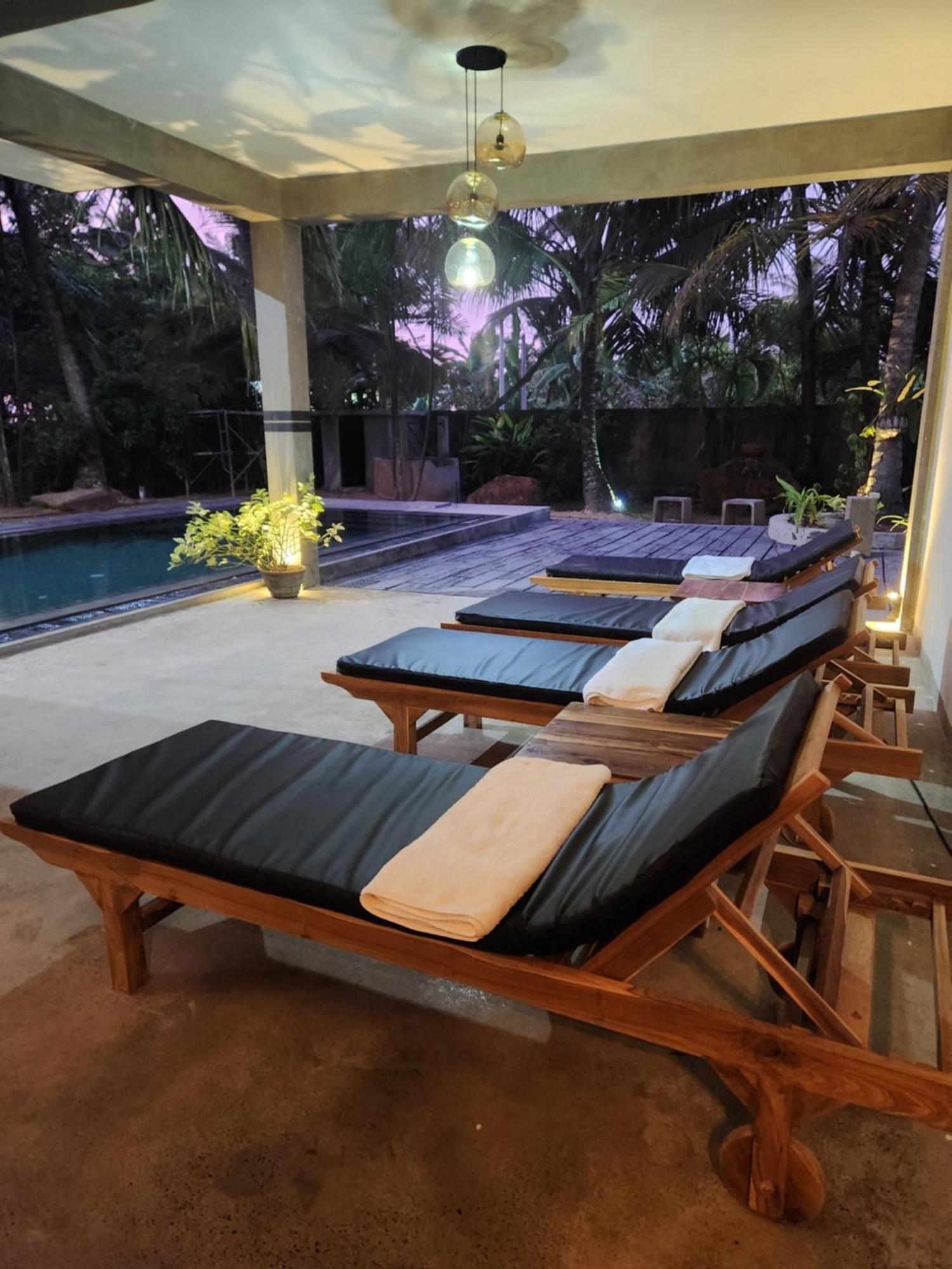 Red Sun Beach Villa Kosgoda Bagian luar foto
